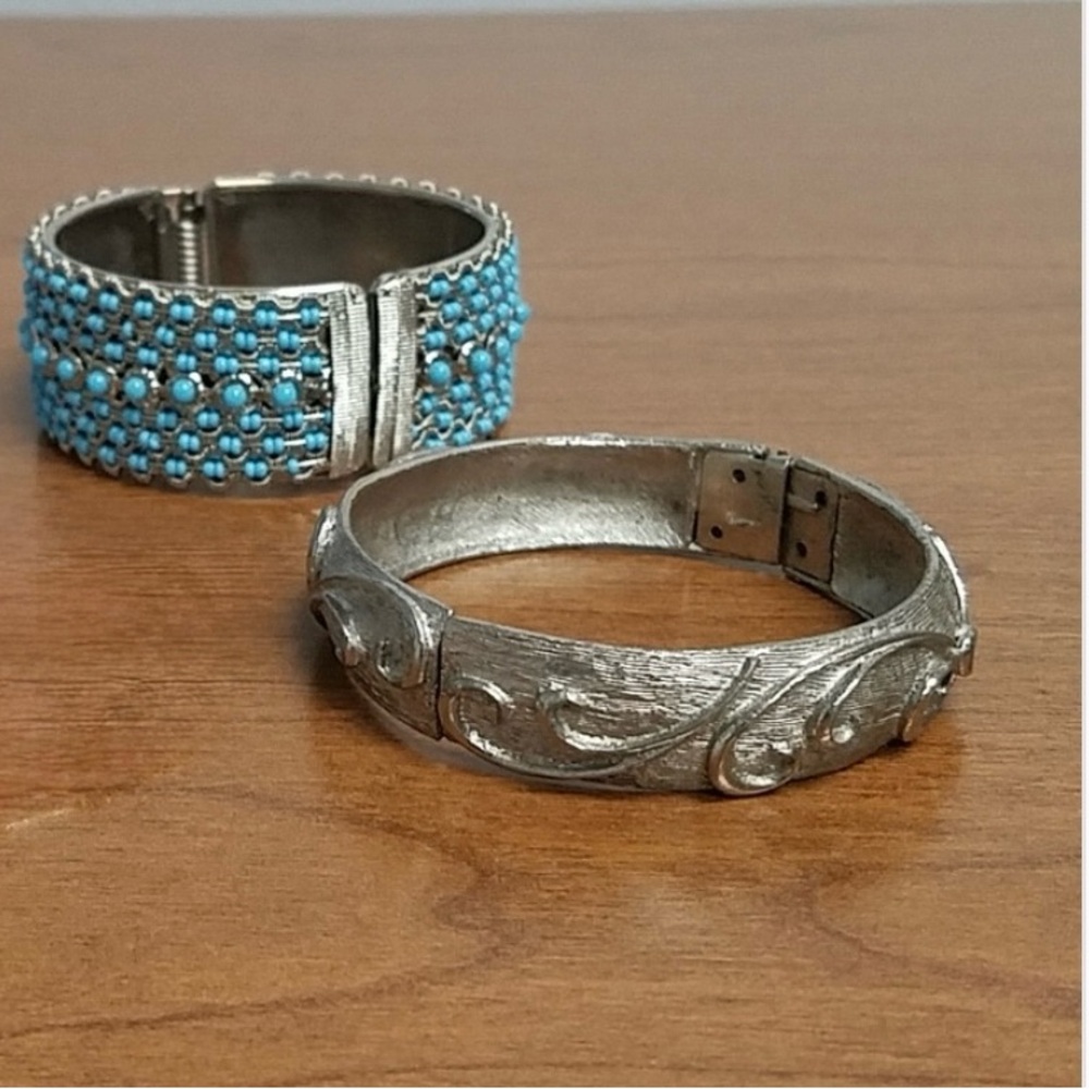 Silver and turquoise Bracelet Set